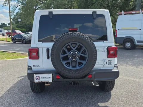More photos of 2026 Jeep Wrangler 85th Anniversary Edition at Step One CDJR Fiat Crestview, FL
