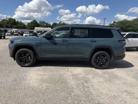 More photos of 2026 Jeep Grand Cherokee L Limited at Step One CDJR Fiat Crestview, FL