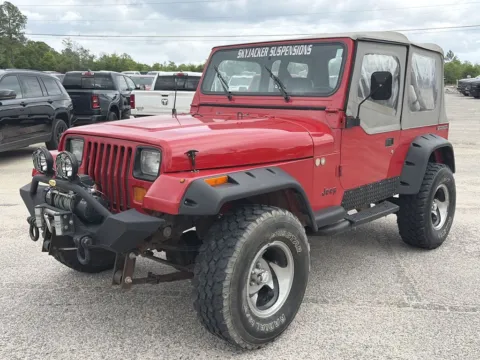 Photos of 1990 Jeep Wrangler S for sale in Crestview, FL at Step One CDJR Fiat Crestview