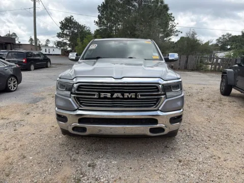 More photos of 2022 Ram 1500 Laramie at Step One CDJR Fiat Crestview, FL