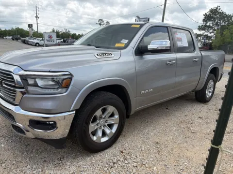 More photos of 2022 Ram 1500 Laramie at Step One CDJR Fiat Crestview, FL