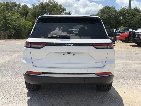 More photos of 2026 Jeep Grand Cherokee Limited at Step One CDJR Fiat Crestview, FL