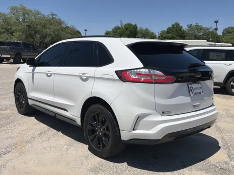 More photos of 2023 Ford Edge SE at Step One CDJR Fiat Crestview, FL
