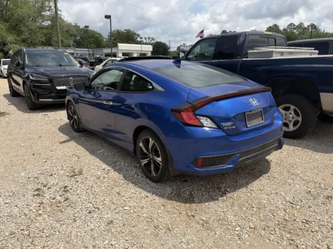 More photos of 2017 Honda Civic Touring at Step One CDJR Fiat Crestview, FL
