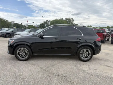 More photos of 2025 Mercedes-Benz GLE 350 at Step One CDJR Fiat Crestview, FL