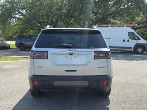 More photos of 2026 Jeep Cherokee Limited at Step One CDJR Fiat Crestview, FL