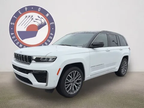 Photos of 2026 Jeep Grand Cherokee Summit for sale in Crestview, FL at Step One CDJR Fiat Crestview