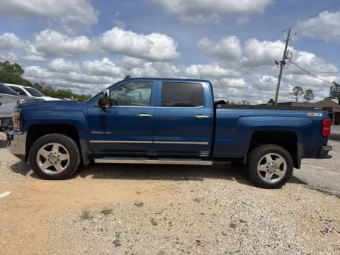 More photos of 2015 Chevrolet Silverado 2500HD LTZ at Step One CDJR Fiat Crestview, FL