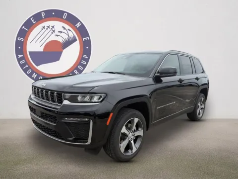 Photos of 2026 Jeep Grand Cherokee Limited for sale in Crestview, FL at Step One CDJR Fiat Crestview