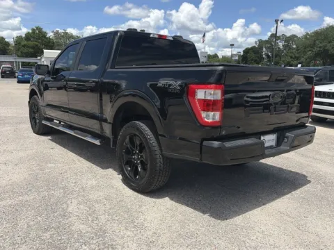 More photos of 2022 Ford F-150 XL at Step One CDJR Fiat Crestview, FL