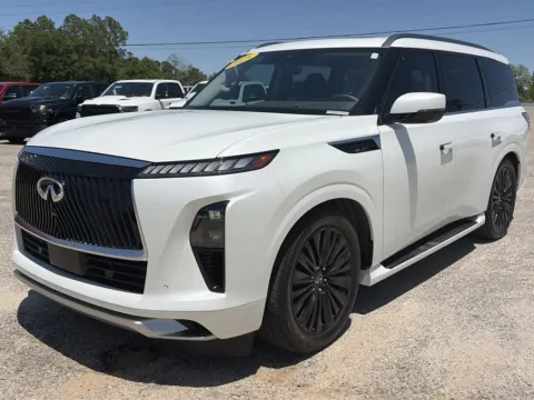 Photos of 2025 INFINITI QX80 LUXE for sale in Crestview, FL at Step One CDJR Fiat Crestview