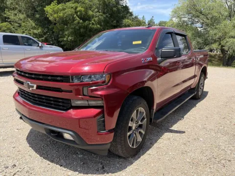 Photos of 2020 Chevrolet Silverado 1500 RST for sale in Crestview, FL at Step One CDJR Fiat Crestview