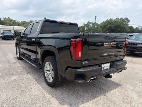 More photos of 2024 GMC Sierra 1500 Denali at Step One CDJR Fiat Crestview, FL
