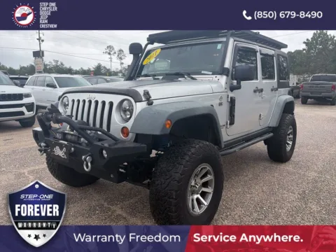 Silver 2011 Jeep Wrangler Unlimited Rubicon for sale in Crestview, FL