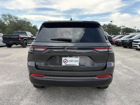 More photos of 2026 Jeep Grand Cherokee Altitude at Step One CDJR Fiat Crestview, FL