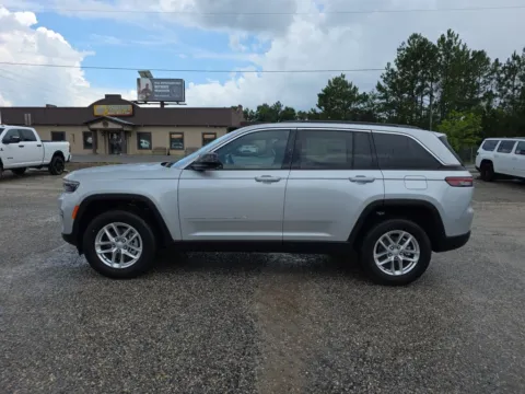 Another view of 2026 Jeep Grand Cherokee Laredo X for sale in Crestview, FL at Step One CDJR Fiat Crestview