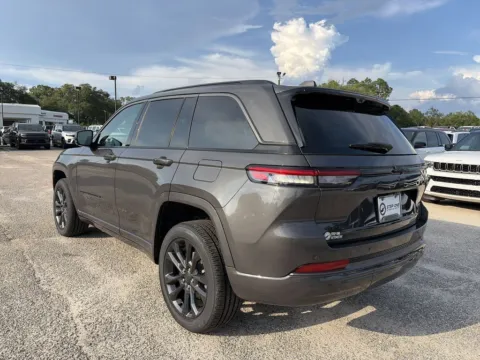 Another view of 2026 Jeep Grand Cherokee Limited Reserve for sale in Crestview, FL at Step One CDJR Fiat Crestview