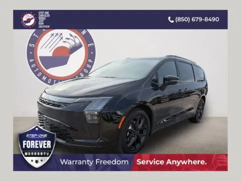 Black 2027 Chrysler Pacifica Limited for sale in Crestview, FL
