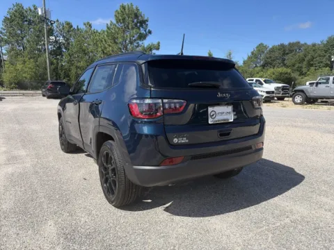 More photos of 2026 Jeep Compass Latitude at Step One CDJR Fiat Crestview, FL