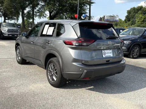 More photos of 2024 Nissan Rogue S at Step One CDJR Fiat Crestview, FL