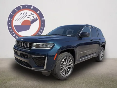 Photos of 2026 Jeep Grand Cherokee Summit for sale in Crestview, FL at Step One CDJR Fiat Crestview