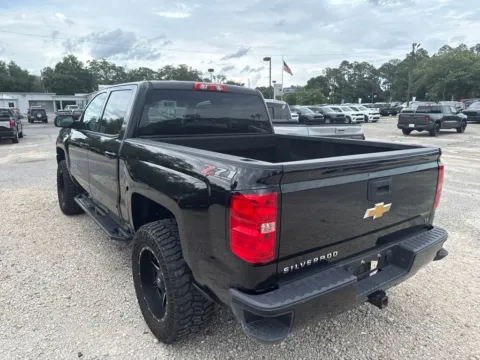 More photos of 2018 Chevrolet Silverado 1500 LT at Step One CDJR Fiat Crestview, FL