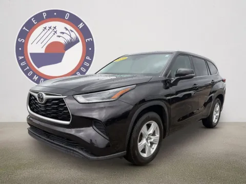 Photos of 2021 Toyota Highlander L for sale in Crestview, FL at Step One CDJR Fiat Crestview