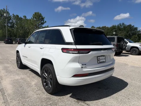 More photos of 2026 Jeep Grand Cherokee Limited Reserve at Step One CDJR Fiat Crestview, FL