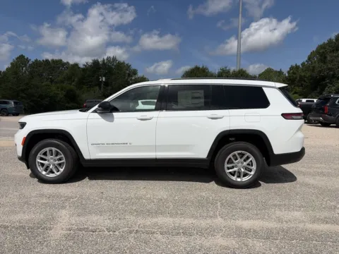 Another view of 2026 Jeep Grand Cherokee L Laredo X for sale in Crestview, FL at Step One CDJR Fiat Crestview