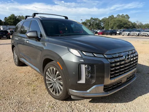 Photos of 2023 Hyundai Palisade Calligraphy for sale in Crestview, FL at Step One CDJR Fiat Crestview