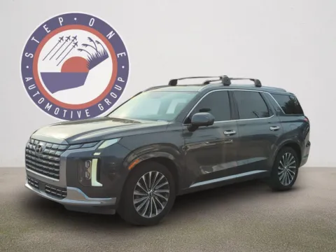 Photos of 2023 Hyundai Palisade Calligraphy for sale in Crestview, FL at Step One CDJR Fiat Crestview