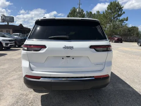More photos of 2026 Jeep Grand Cherokee L Laredo at Step One CDJR Fiat Crestview, FL