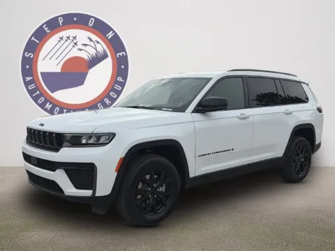 Photos of 2026 Jeep Grand Cherokee L Altitude for sale in Crestview, FL at Step One CDJR Fiat Crestview
