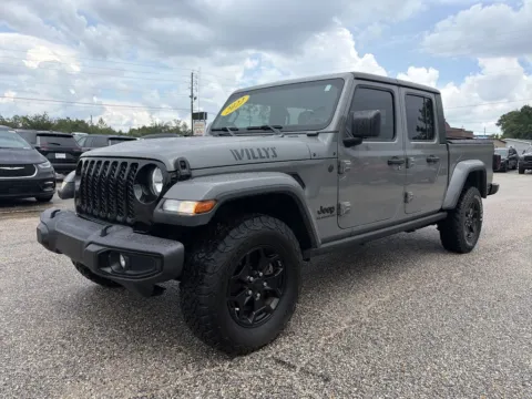 Photos of 2022 Jeep Gladiator Willys for sale in Crestview, FL at Step One CDJR Fiat Crestview
