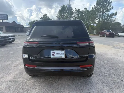 More photos of 2026 Jeep Grand Cherokee Limited Reserve at Step One CDJR Fiat Crestview, FL