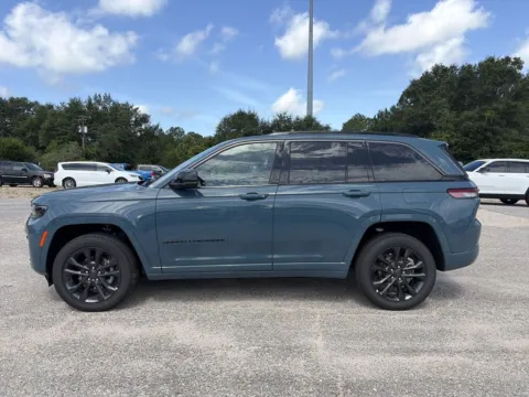 Another view of 2026 Jeep Grand Cherokee Limited Reserve for sale in Crestview, FL at Step One CDJR Fiat Crestview