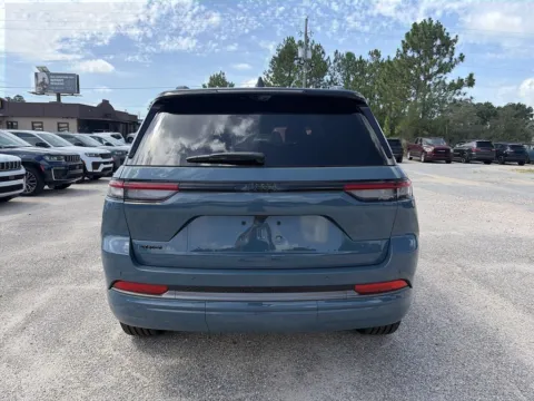 More photos of 2026 Jeep Grand Cherokee Limited Reserve at Step One CDJR Fiat Crestview, FL
