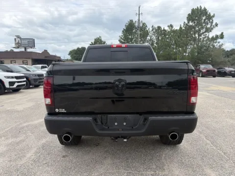 More photos of 2019 Ram 1500 Classic Warlock at Step One CDJR Fiat Crestview, FL
