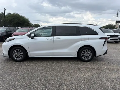 Another view of 2025 Toyota Sienna XLE for sale in Crestview, FL at Step One CDJR Fiat Crestview