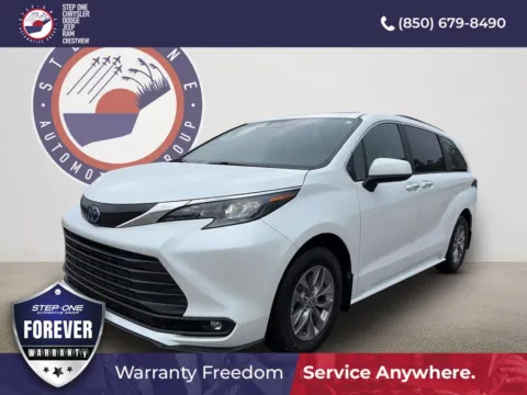 Unknown 2025 Toyota Sienna XLE for sale in Crestview, FL