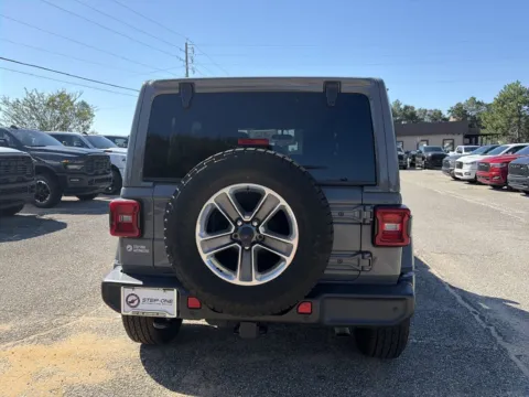 More photos of 2021 Jeep Wrangler Unlimited Sahara at Step One CDJR Fiat Crestview, FL
