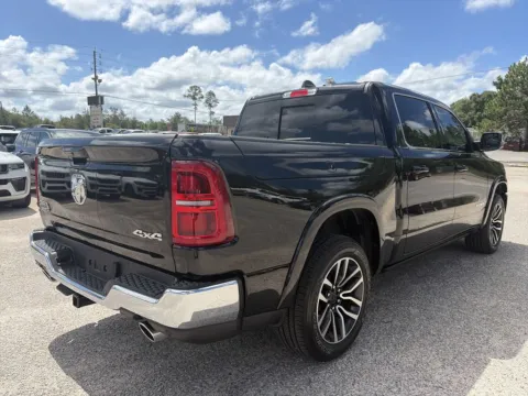 More photos of 2025 Ram 1500 Limited at Step One CDJR Fiat Crestview, FL
