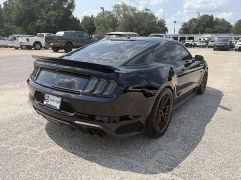 More photos of 2019 Ford Mustang GT at Step One CDJR Fiat Crestview, FL
