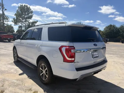 More photos of 2019 Ford Expedition XLT at Step One CDJR Fiat Crestview, FL