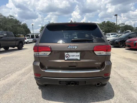 More photos of 2020 Jeep Grand Cherokee Limited at Step One CDJR Fiat Crestview, FL
