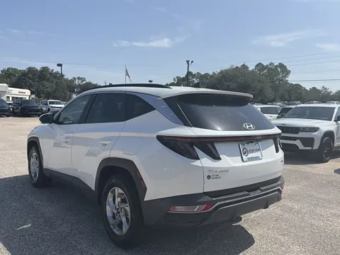More photos of 2022 Hyundai Tucson SEL at Step One CDJR Fiat Crestview, FL