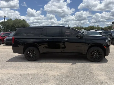 More photos of 2021 GMC Yukon XL Denali at Step One CDJR Fiat Crestview, FL