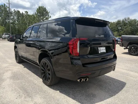More photos of 2021 GMC Yukon XL Denali at Step One CDJR Fiat Crestview, FL