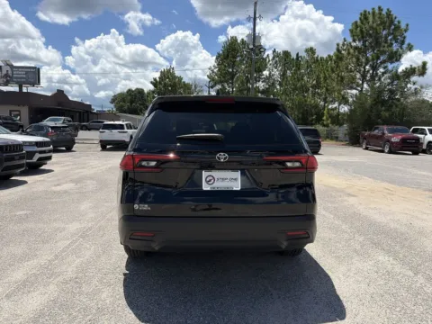 More photos of 2025 Toyota Grand Highlander LE at Step One CDJR Fiat Crestview, FL