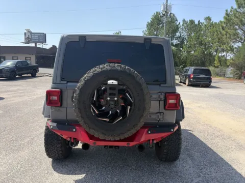 More photos of 2021 Jeep Wrangler Unlimited Rubicon at Step One CDJR Fiat Crestview, FL